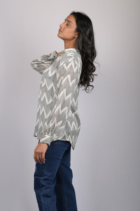 top for women western wear stylish and trending party wear printed Black And White Zigzag Print Long Sleeves Top (OTL-TPS1077)